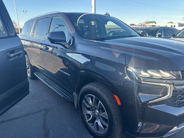 used 2023 Chevrolet Suburban car, priced at $42,588