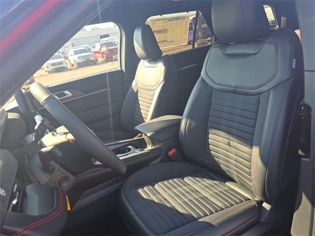 new 2025 Ford Explorer car, priced at $49,888