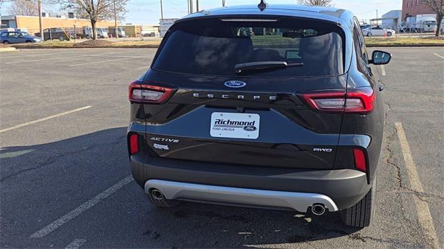 new 2025 Ford Escape car, priced at $31,385