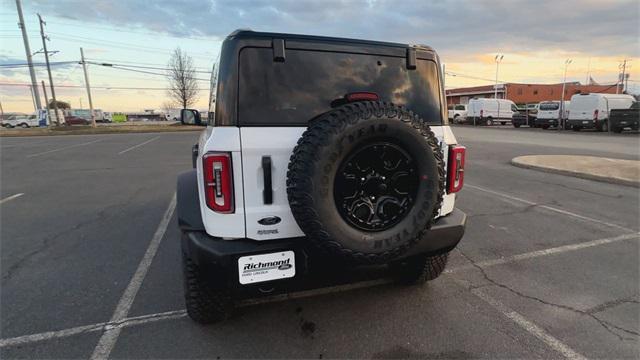 new 2024 Ford Bronco car, priced at $56,595