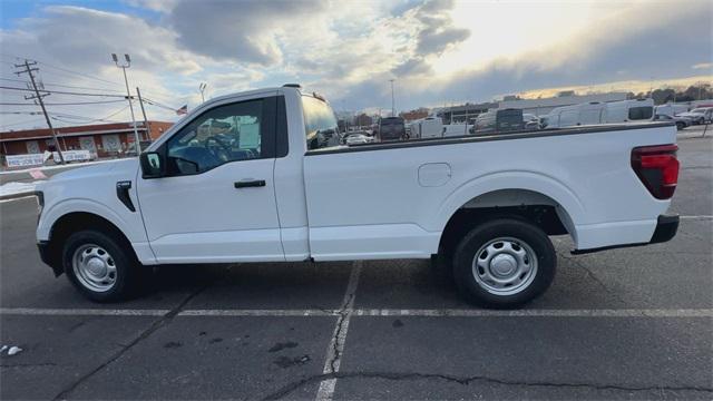 new 2025 Ford F-150 car, priced at $39,915