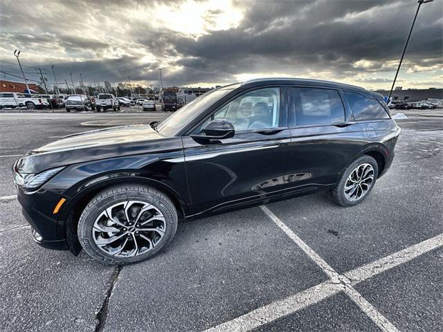 new 2025 Lincoln Nautilus car, priced at $59,995