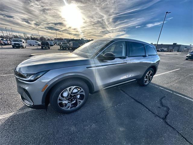 new 2025 Lincoln Nautilus car, priced at $57,295