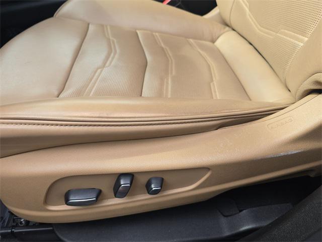 used 2020 Cadillac XT6 car, priced at $31,977