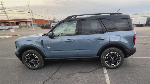 new 2025 Ford Bronco Sport car, priced at $35,345