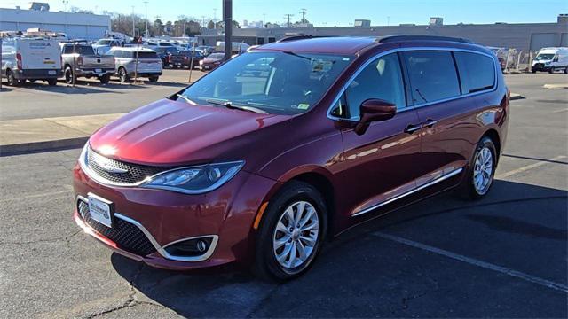 used 2017 Chrysler Pacifica car, priced at $14,145