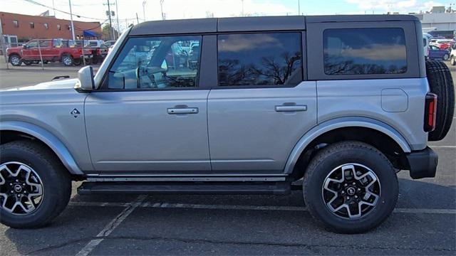 new 2024 Ford Bronco car, priced at $45,295