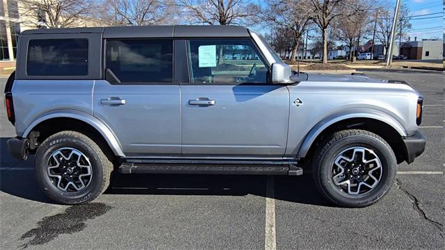 new 2024 Ford Bronco car, priced at $45,295