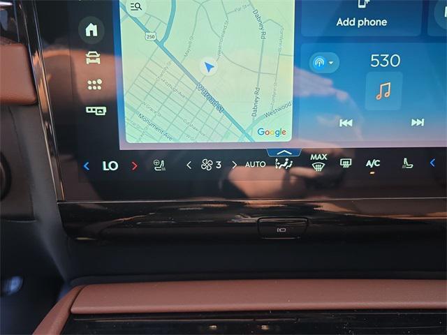 new 2025 Lincoln Navigator car, priced at $99,888