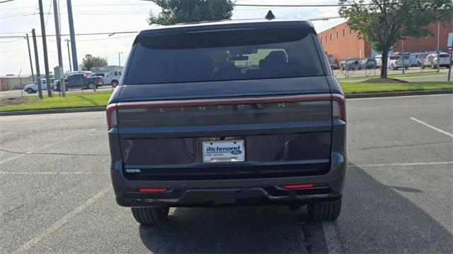 new 2025 Lincoln Navigator car, priced at $99,888