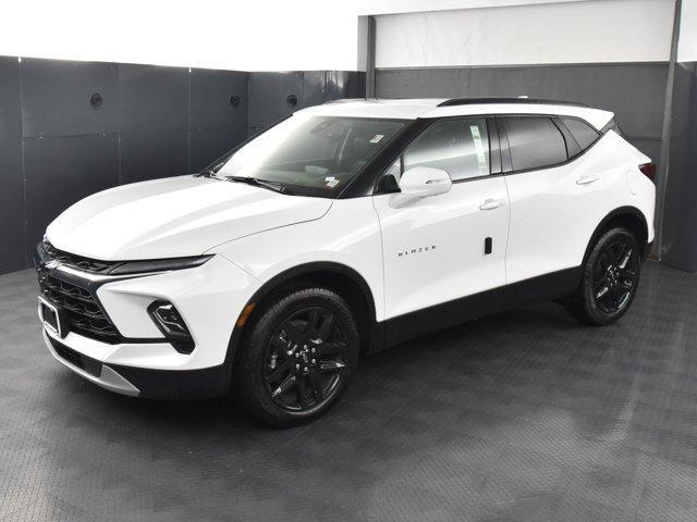 new 2024 Chevrolet Blazer car, priced at $43,910