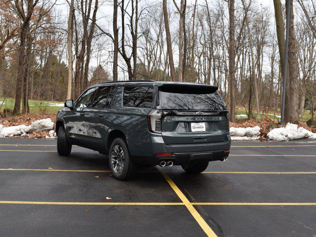 new 2025 Chevrolet Suburban car, priced at $76,615