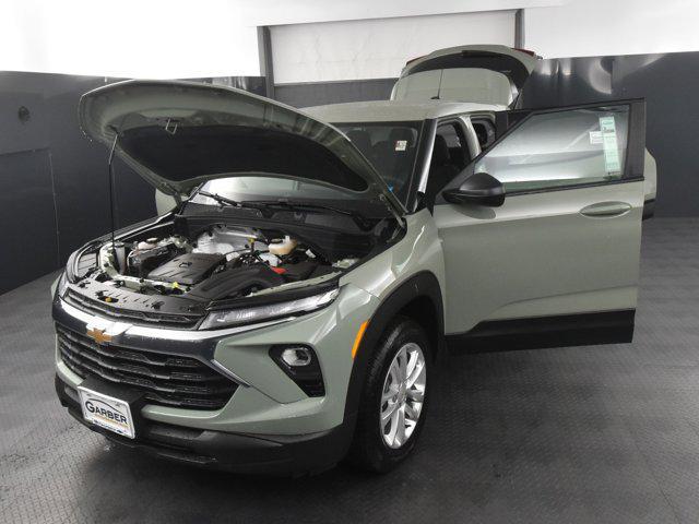 new 2025 Chevrolet TrailBlazer car, priced at $26,599