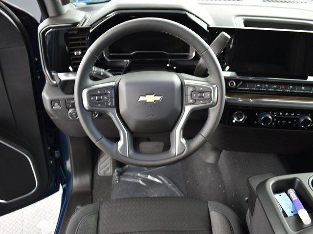 new 2024 Chevrolet Silverado 1500 car, priced at $47,060