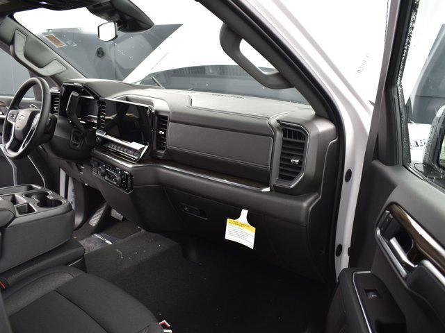 new 2025 Chevrolet Silverado 1500 car, priced at $52,595