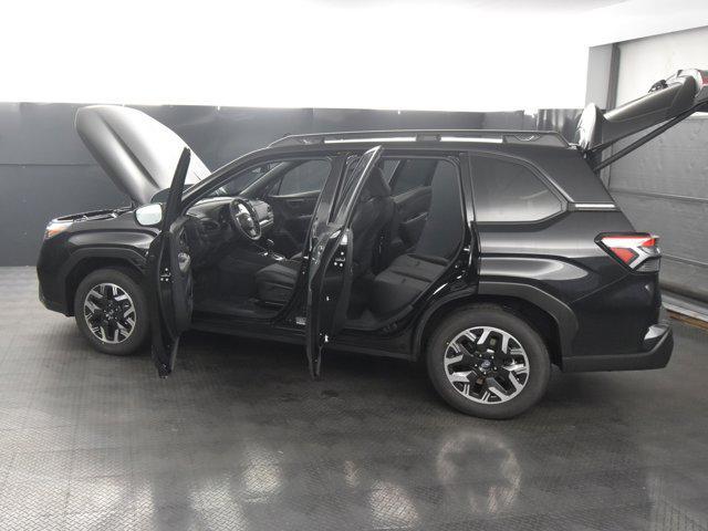 new 2025 Subaru Forester car, priced at $33,542