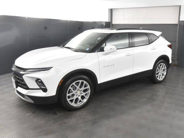 new 2025 Chevrolet Blazer car, priced at $44,532