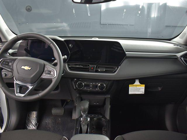 new 2025 Chevrolet TrailBlazer car, priced at $30,080