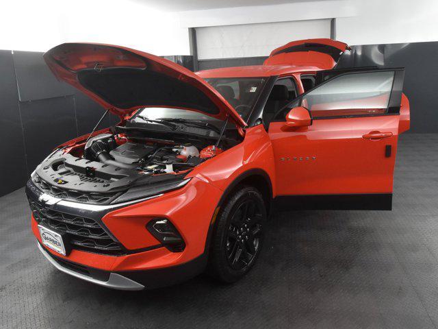 new 2025 Chevrolet Blazer car, priced at $40,870