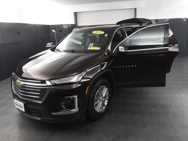 used 2022 Chevrolet Traverse car, priced at $32,457