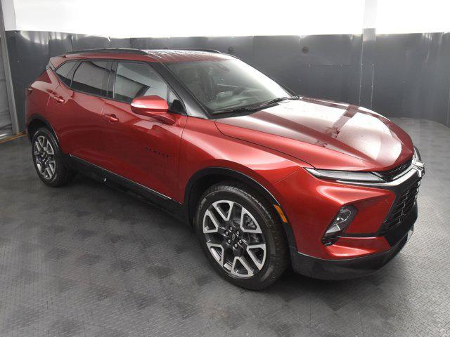 new 2025 Chevrolet Blazer car, priced at $48,560