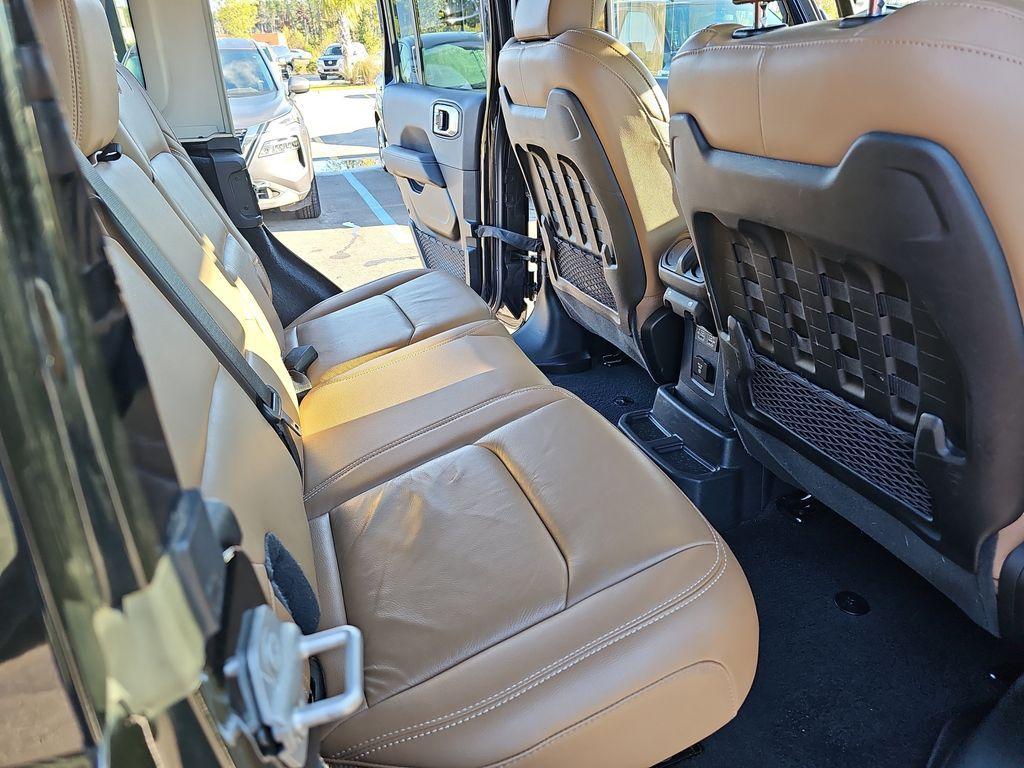 used 2021 Jeep Wrangler Unlimited car, priced at $37,800