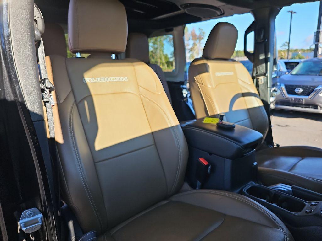 used 2021 Jeep Wrangler Unlimited car, priced at $37,800