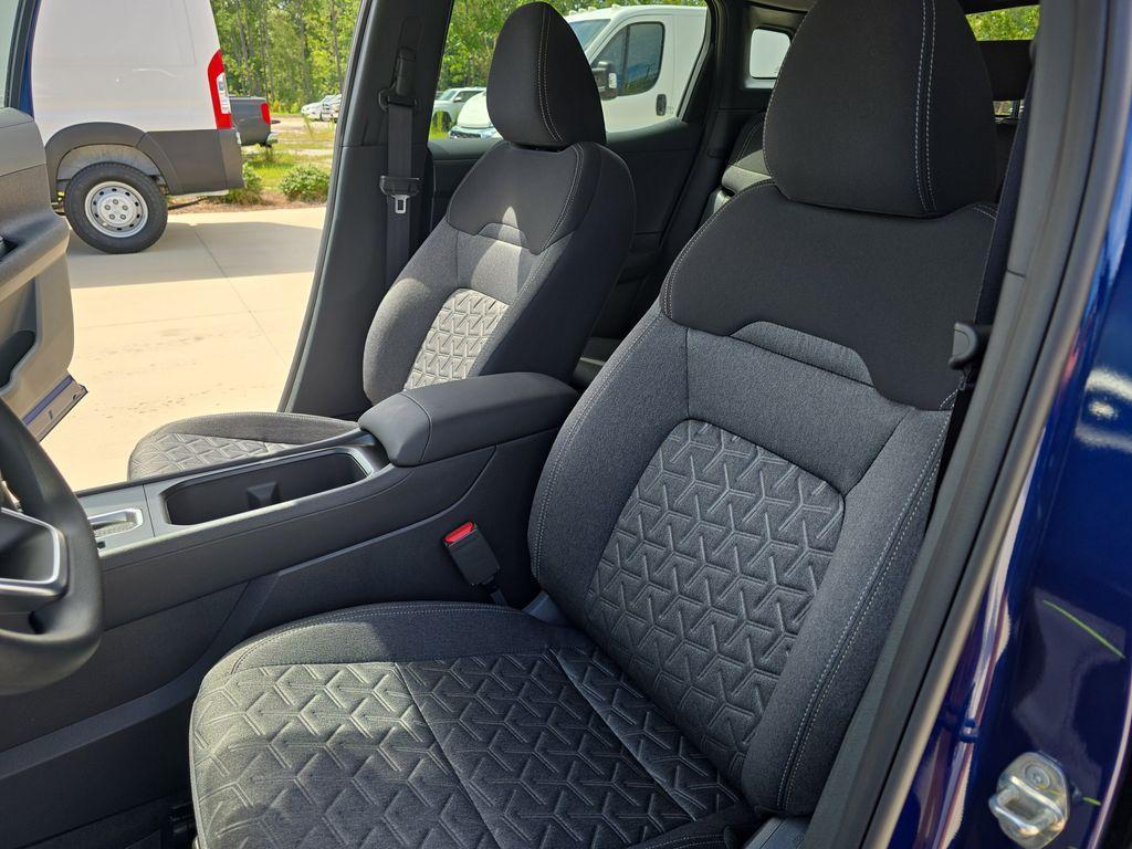 new 2025 Nissan Kicks car, priced at $26,733