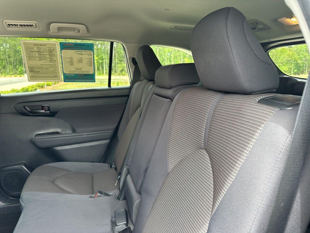 used 2023 Toyota Highlander car, priced at $32,881