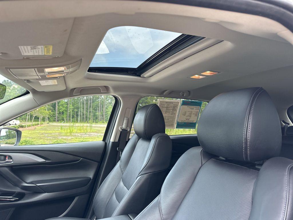 used 2023 Mazda CX-9 car, priced at $26,300