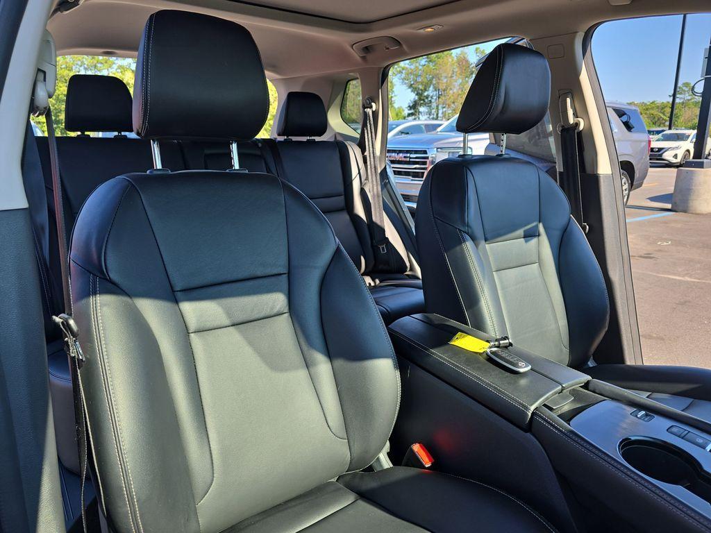 used 2023 Nissan Rogue car, priced at $24,300