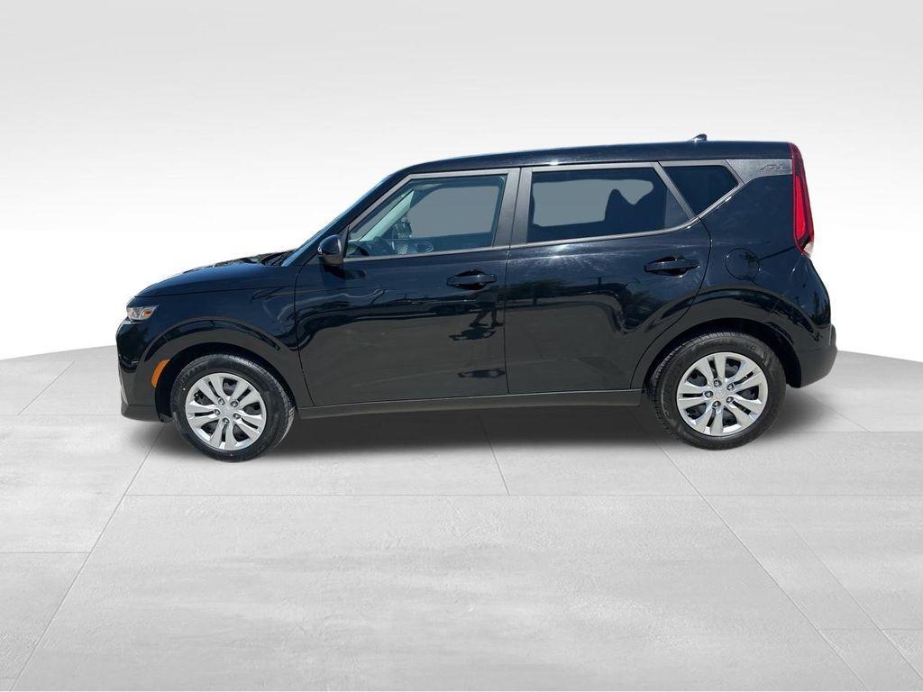 used 2021 Kia Soul car, priced at $15,500