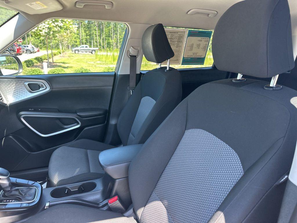 used 2021 Kia Soul car, priced at $15,500