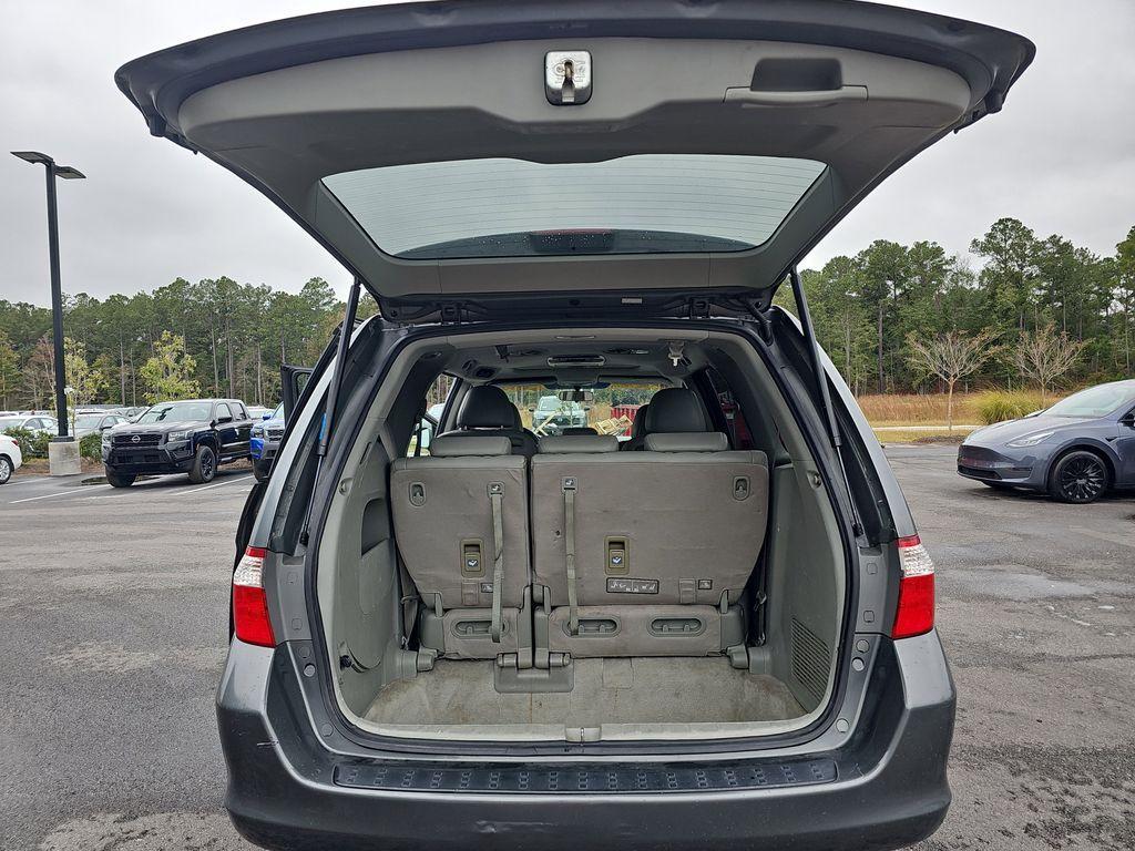 used 2007 Honda Odyssey car, priced at $5,200