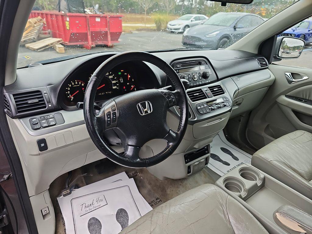 used 2007 Honda Odyssey car, priced at $5,200