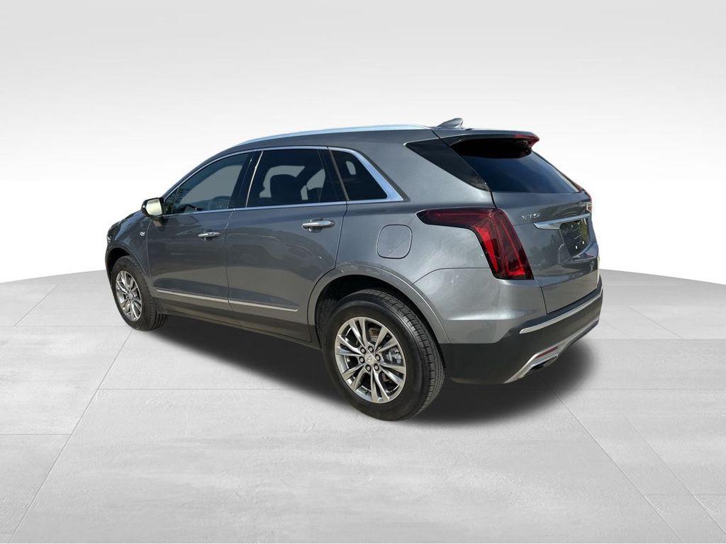 used 2021 Cadillac XT5 car, priced at $26,100
