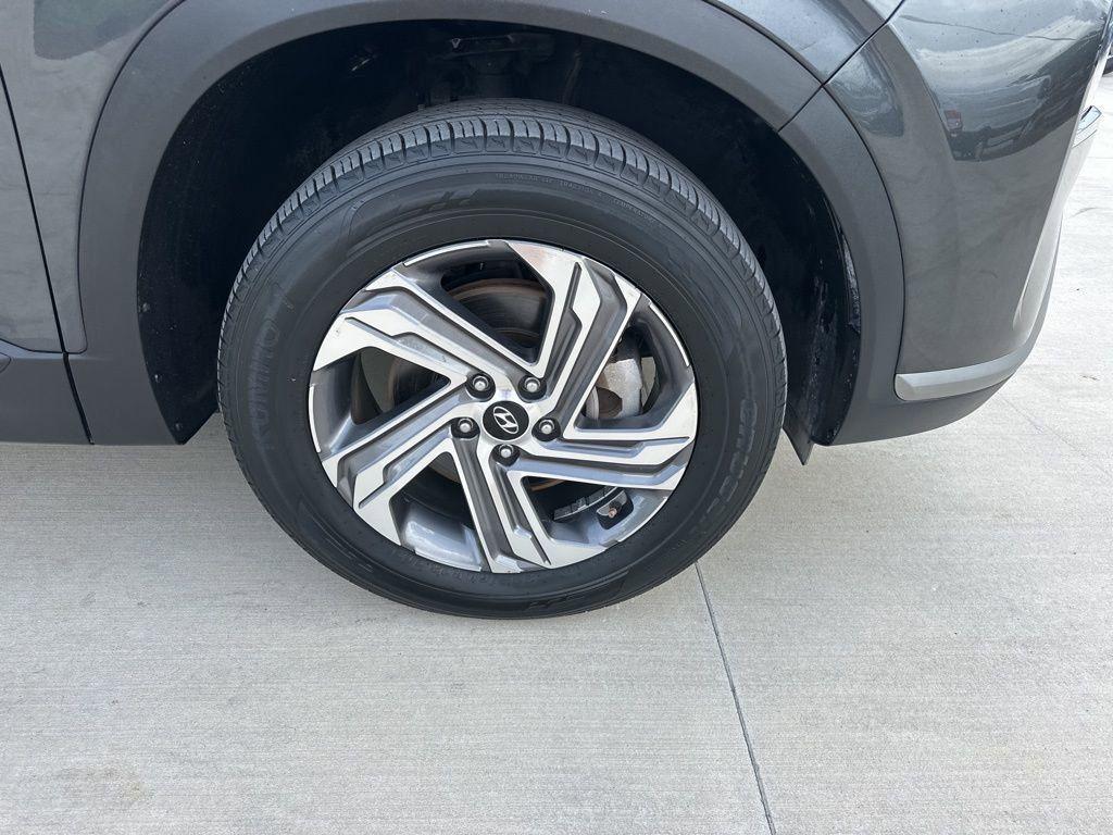 used 2023 Hyundai Santa Fe car, priced at $21,900
