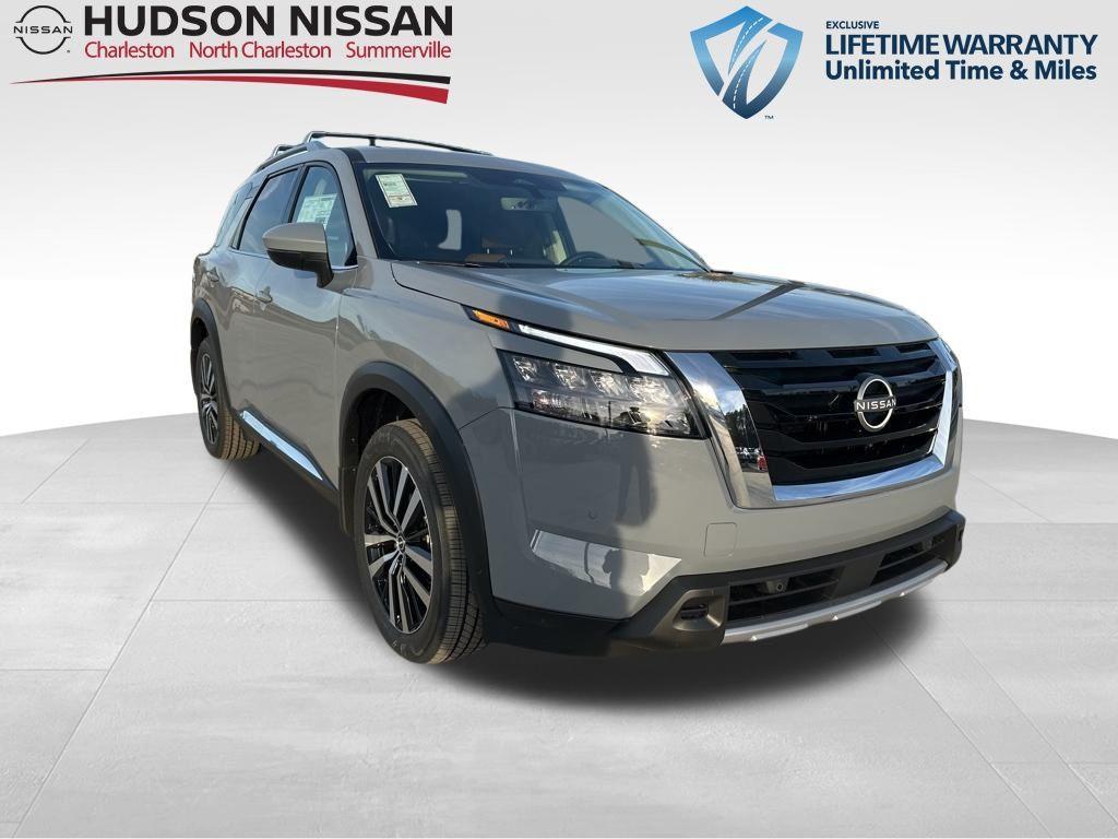 new 2025 Nissan Pathfinder car, priced at $52,080