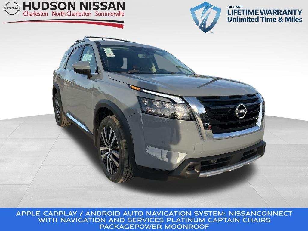 new 2025 Nissan Pathfinder car, priced at $46,913