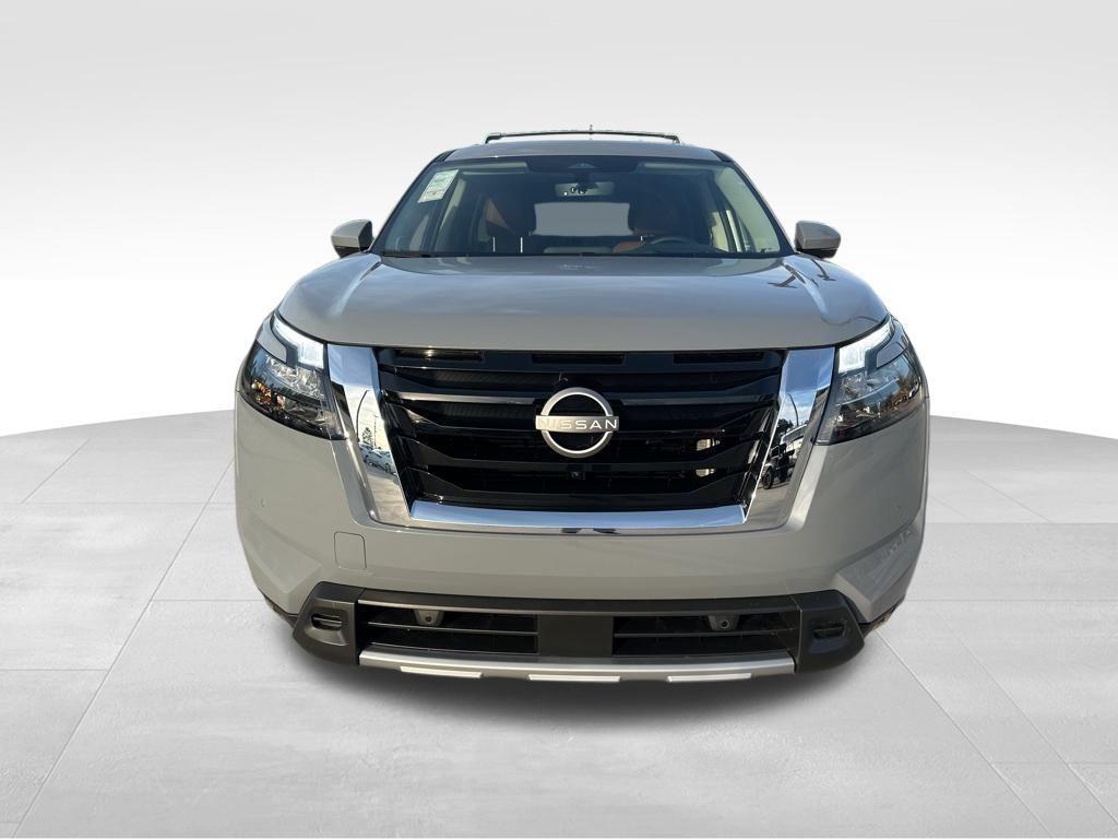 new 2025 Nissan Pathfinder car, priced at $52,080