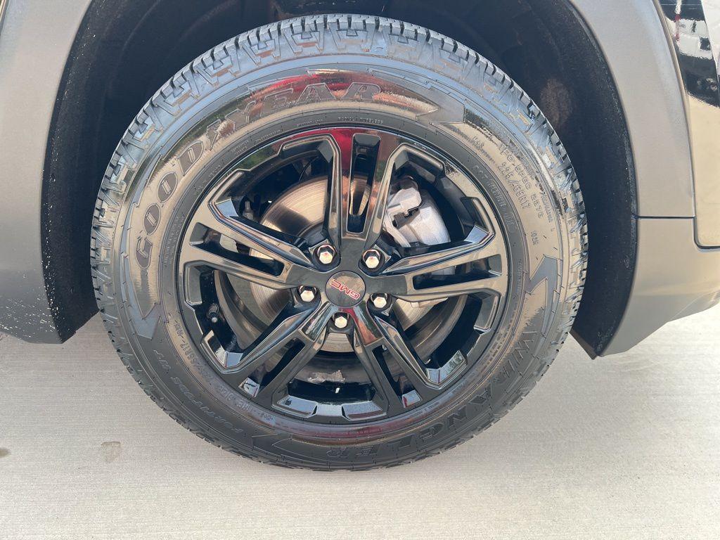 used 2023 GMC Terrain car, priced at $24,900