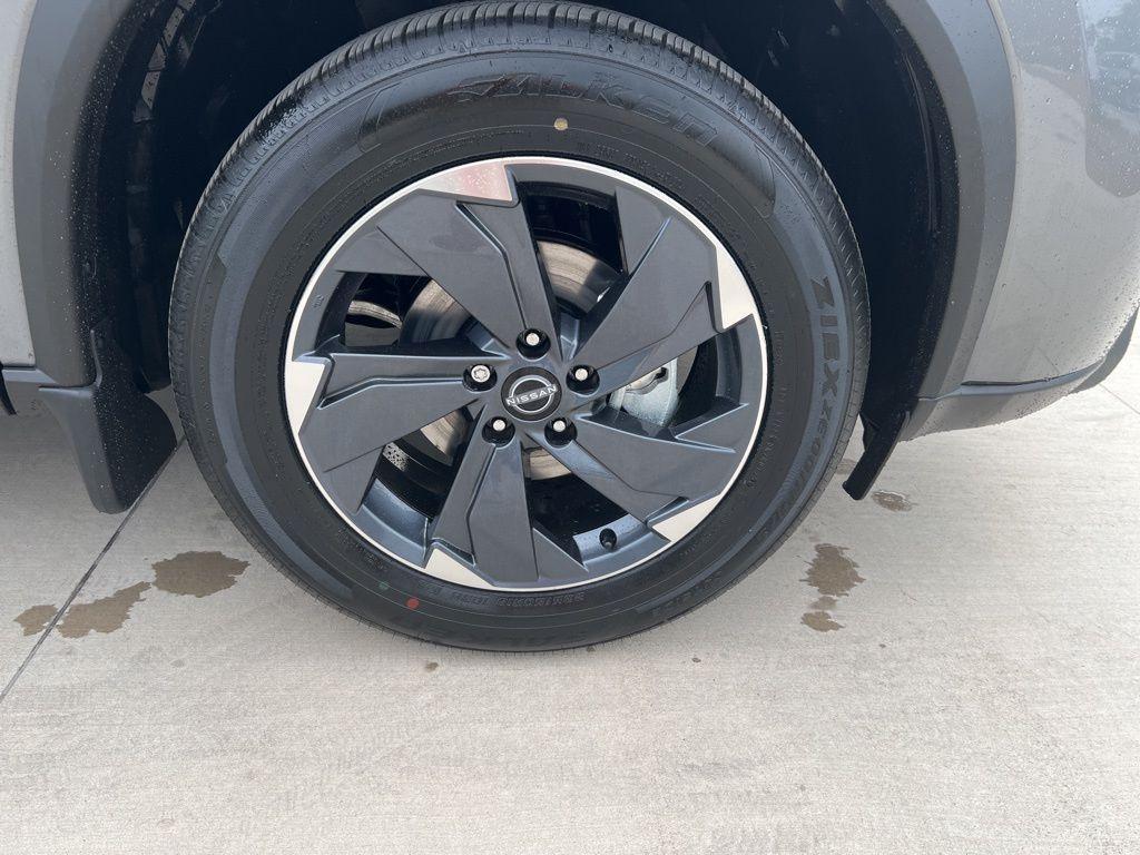 new 2025 Nissan Rogue car, priced at $32,482