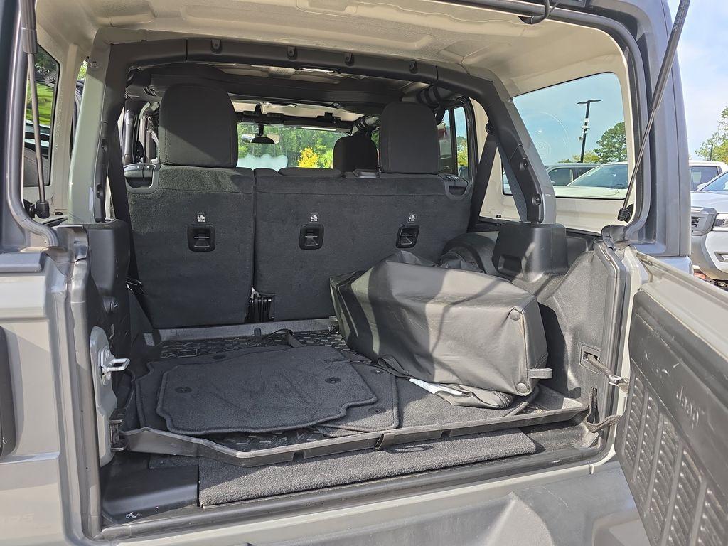 used 2022 Jeep Wrangler Unlimited car, priced at $29,700