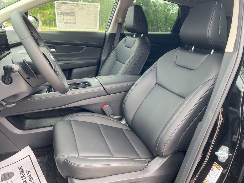 new 2025 Nissan Murano car, priced at $40,696