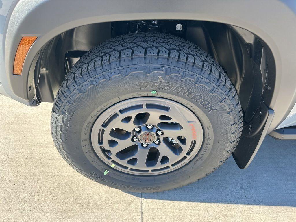 new 2025 Nissan Frontier car, priced at $40,823