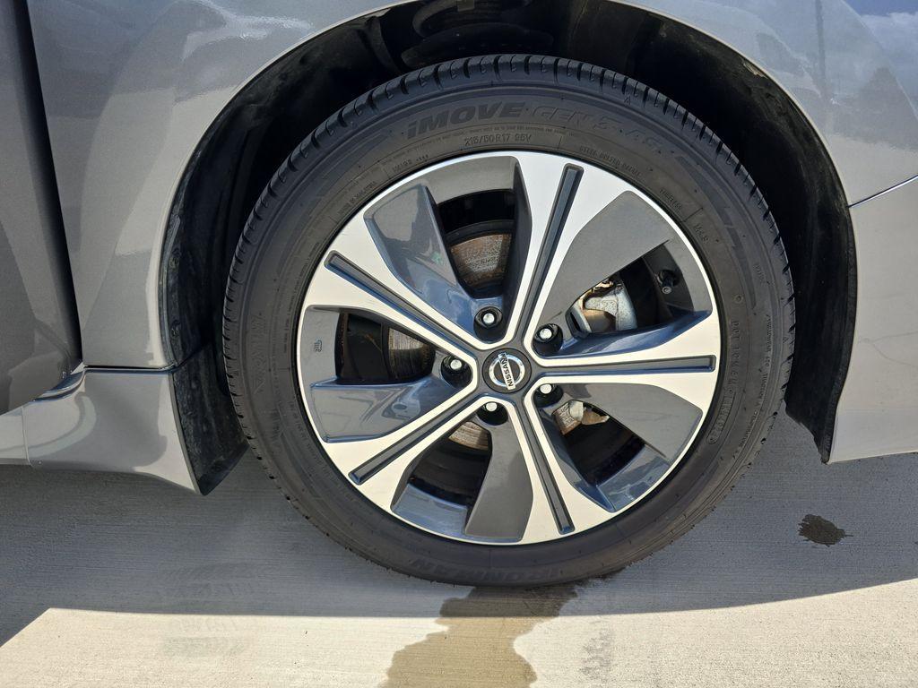 used 2022 Nissan Leaf car, priced at $13,900
