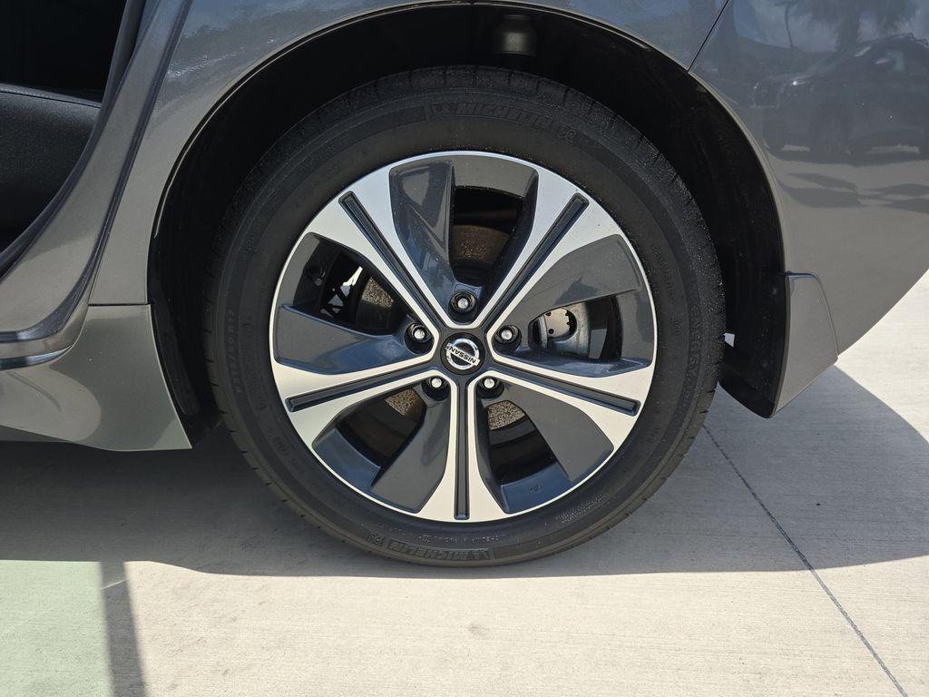 used 2022 Nissan Leaf car, priced at $13,900