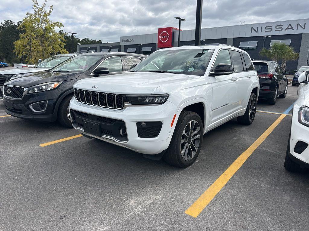 used 2022 Jeep Grand Cherokee car, priced at $32,800