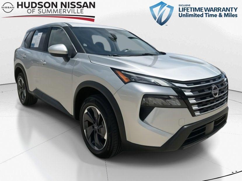used 2024 Nissan Rogue car, priced at $24,300