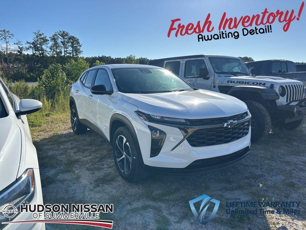 used 2024 Chevrolet Trax car, priced at $22,500